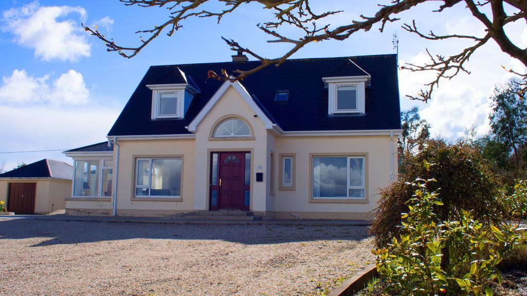 Donegal Cottages Rathmullan Exterior photo
